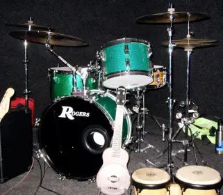 This is the Display Your Rewrapped Vintage Drums Thread