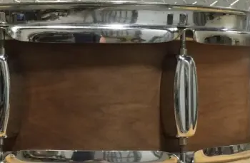 Any guesses on this Rogers outer ply?