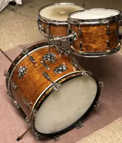 This is the Display Your Rogers Drums Thread