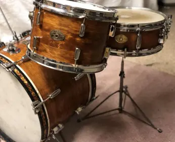 This is the Display Your Rogers Drums Thread