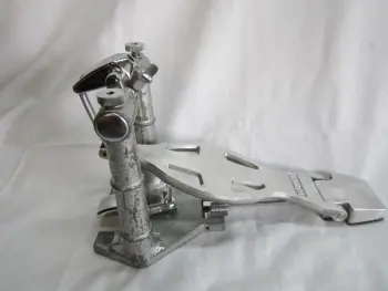 Help identifying 60's (?) Yamaha bass drum pedal
