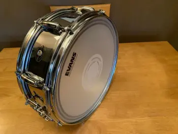 Slingerland Chrome Snare trying to Identify
