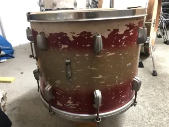 This is the Display Your Rewrapped Vintage Drums Thread