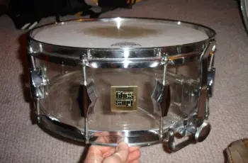Fibes SFT snare strainer