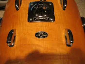 What a gift! (ID help)