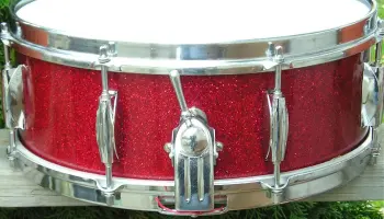 Unknown Japanese &quot;Super Sensitive&quot; style Snare Drum?