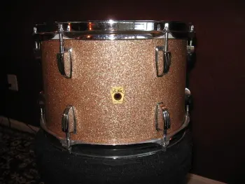60's Ludwig Drums in champagne sparkle