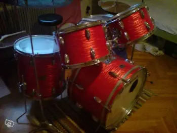 yamaha vintage set? or is it?