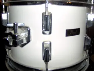 1970s? Pearl need ID