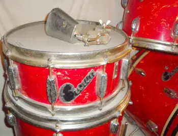Groovy Crown Japanese Set On Lava Red!!!