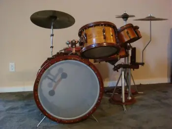 Unidentified Kit