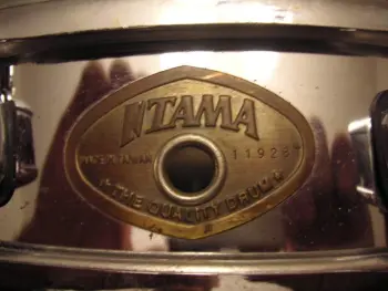 Old TAMA Piccolo Snare w/ ANGLED LUGS?!!