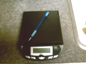 Affordable scale for weighing cymbals