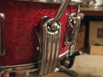 Clamshell repair