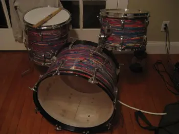 1967 Ludwig Psychedelic Red Downbeat