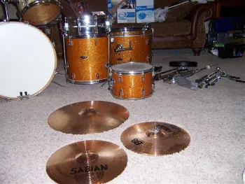Ooohhh LookQ! Orange Sparkle.