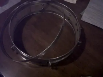 Please help identify this vintage 6 lug snare