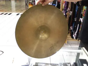 Vintage Zildjian 20&quot; Ride