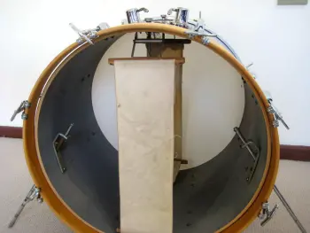 Does anyone have info on these drums?