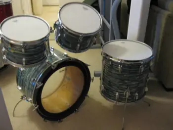70's ludwig set questions and send your pics