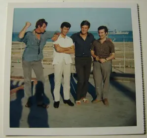 Where do accessories fit-- in establishing the value of vintage drums?