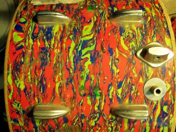 Need Help Figuring out this drum finish / brand