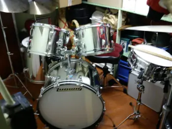 1970s S/S Ludwig Thunder Down Under