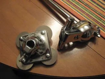 Slingerland: Tom mounting hardware