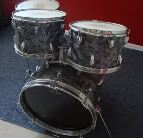 Need help to identify my drums