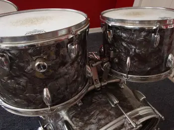 Need help to identify my drums