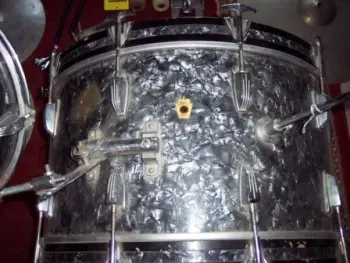 BDP Preserial KB Ludwig kit, floor tom needed