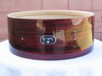 Olympic red silk pearl snare or tom