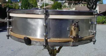 WFL II's 1912 4x15 Standard Model