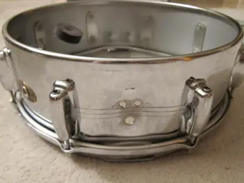 COB Krupa Sound King - is this a dent or not?