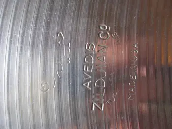 Help Date 2 Sets of A. Zildjian Hi Hats