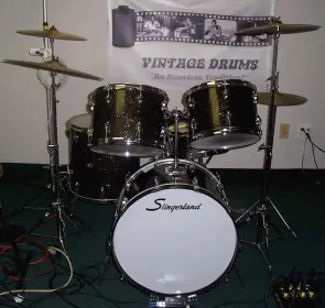 1970 Sparkling Black Pearl Slingy Kit
