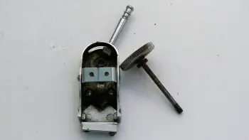 Gretsch strainer (50s?)