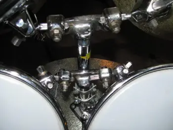 Turning concert toms into closed toms