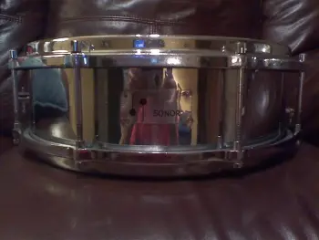 Sonor free floating snare