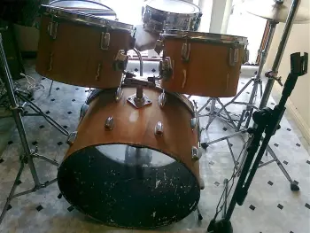 Help! Can you identify this Lug?