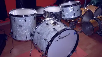 Please help me value this Slingerland kit.