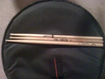 Fun guessing game about sticks