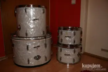 Vintage Pearl drums
