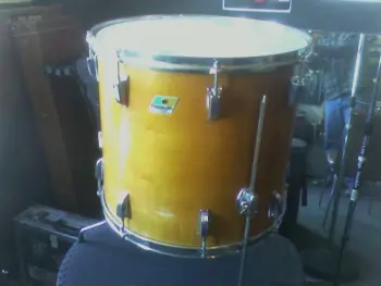 1970 ludwig 18&quot; floortom 3-ply maple !!!