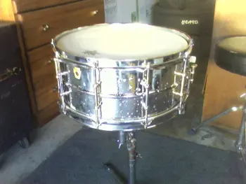 ludwig 6.5x14 supra-snare 1969 keystone !!!