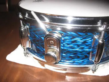 Astro blue onyx snare drum