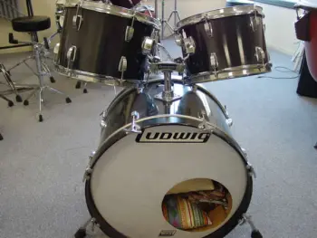 Is this a Ludwig Rocker ?