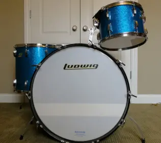 My new acquisition - 70's Ludwig Super Classic