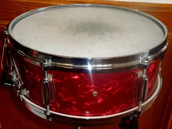MIJ VIntage 5x14 Lava Red No name Snare drum