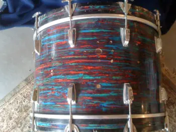 Vintage Psycadelic Red